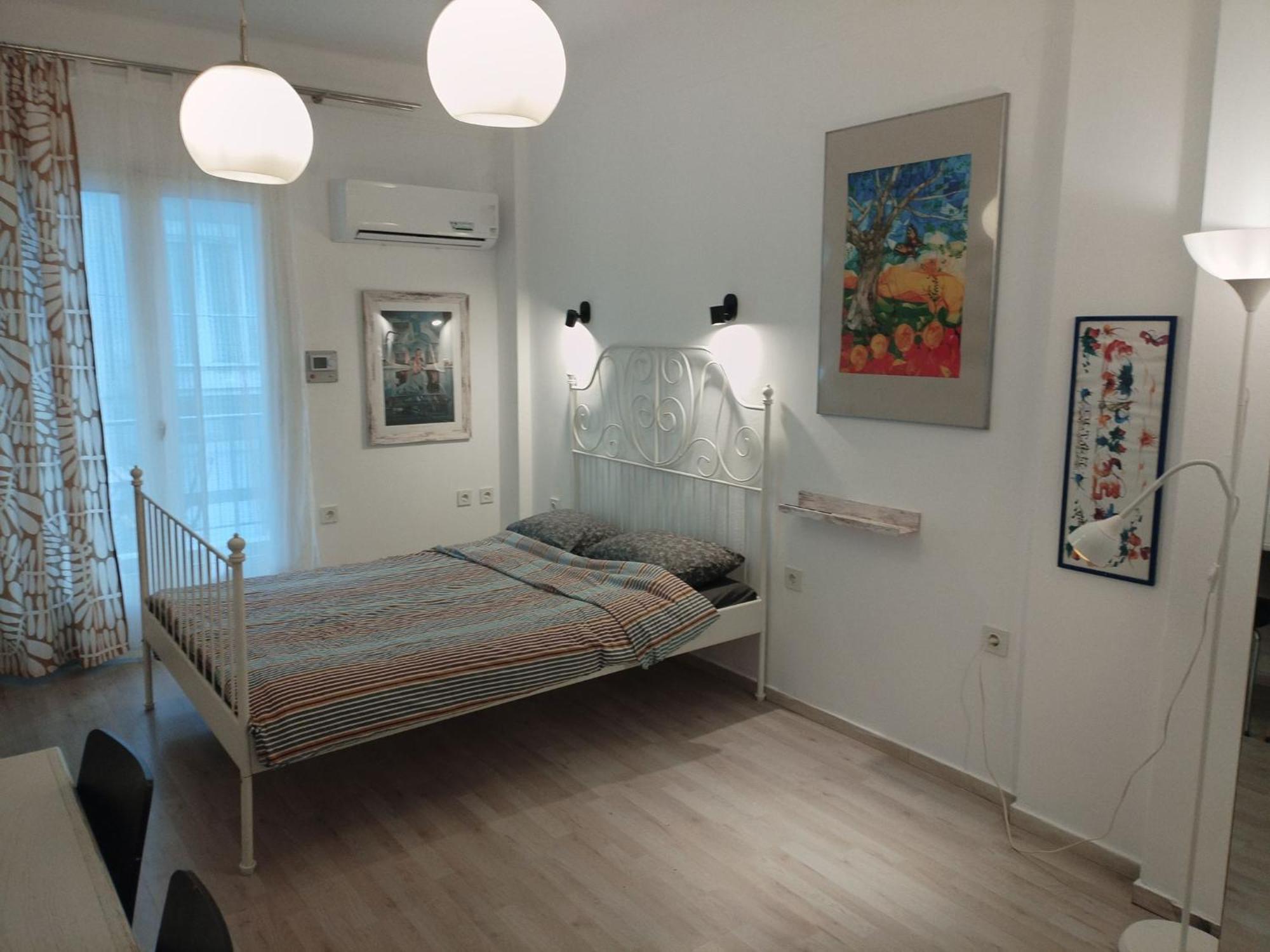 Cosy Flat Helexpo In Old Thessaloniki